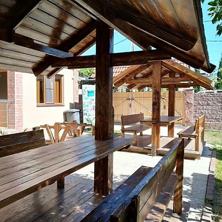 Runo Guest House Gagra Exteriér fotografie