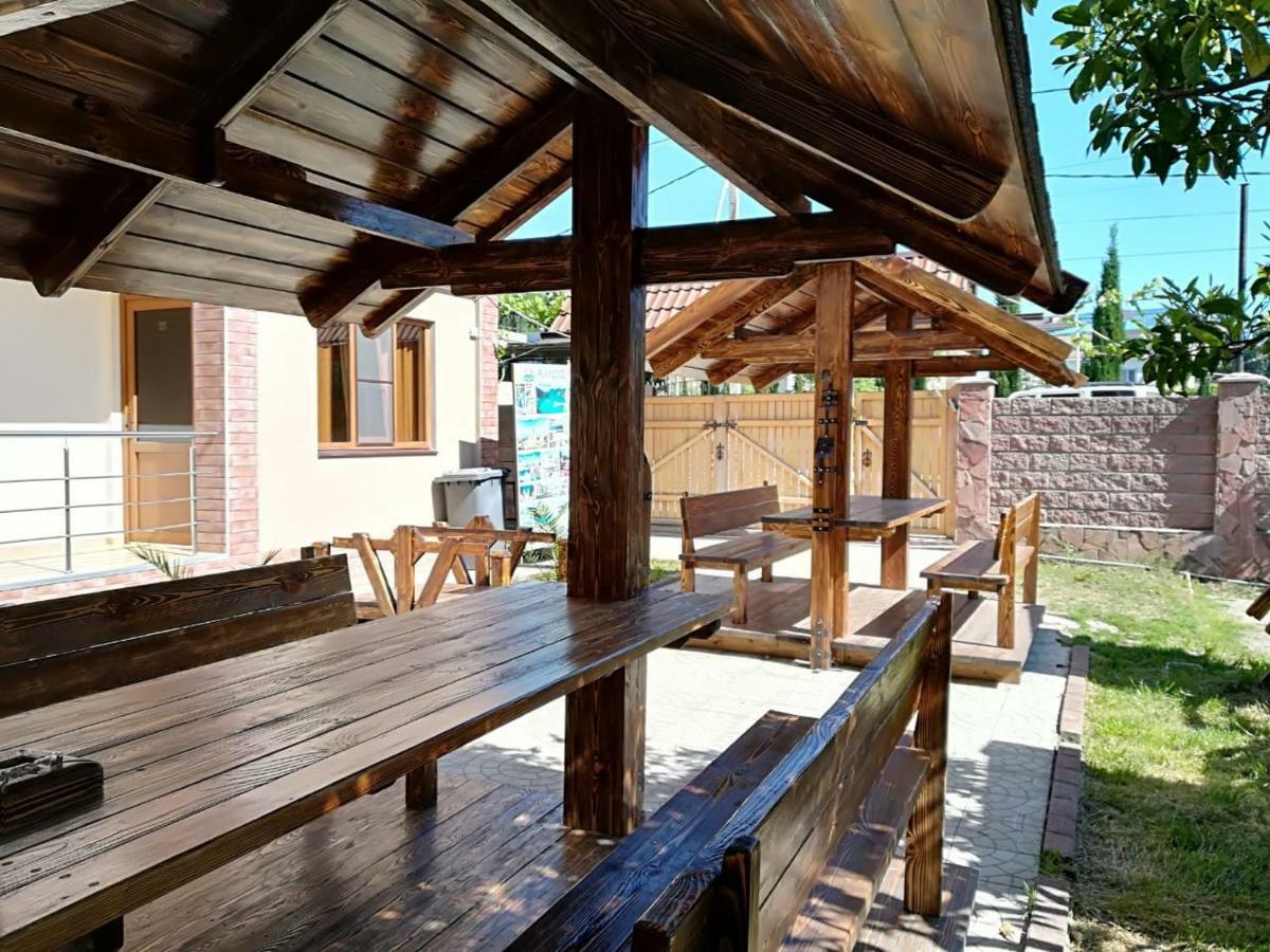 Runo Guest House Gagra Exteriér fotografie